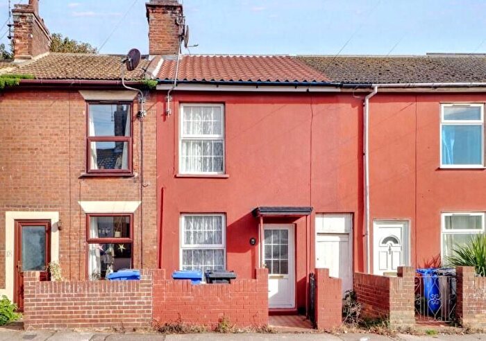 2 Bedroom Terraced House For Sale In Arnold Street, Lowestoft, Suffolk, NR32