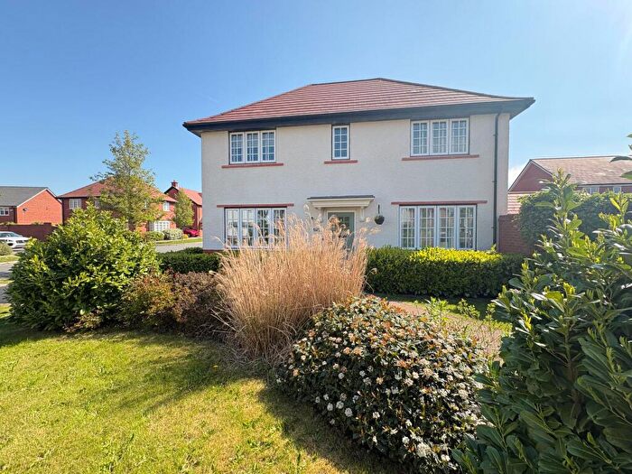 4 Bedroom Detached House For Sale In Bluebell Road, Holmes Chapel, CW4