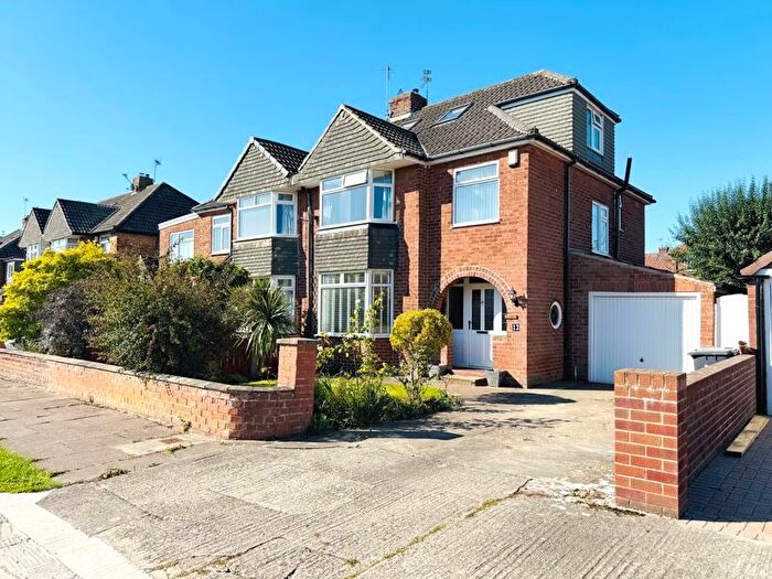 4 Bedroom Semi-Detached House For Sale In Lawson Road, Dringhouses, York, YO24