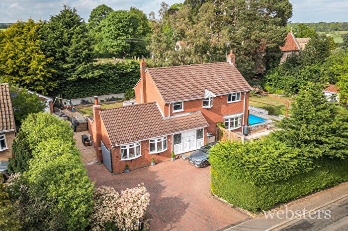 5 Bedroom Detached House For Sale In Church Street, Horsford, NR10