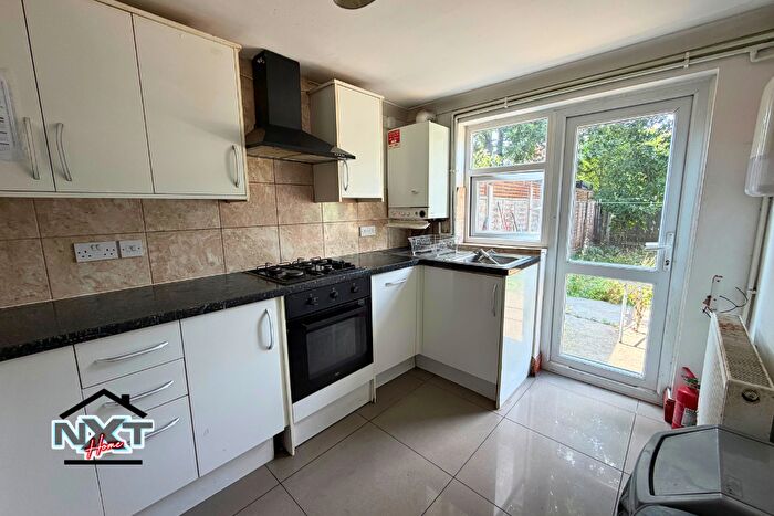 6 Bedroom Terraced House To Rent In Ruckholt Road, Leyton, Waltham Forest, E10