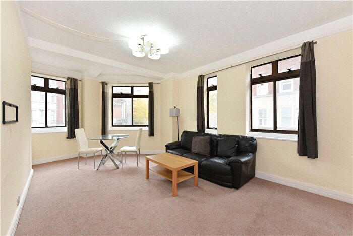 1 Bedroom Flat To Rent In Dudley Court, Upper Berkeley Street, W1H