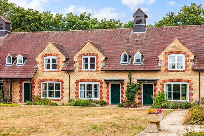 2 Bedroom Cottage For Sale In Marlborough Lane, Faringdon, SN7