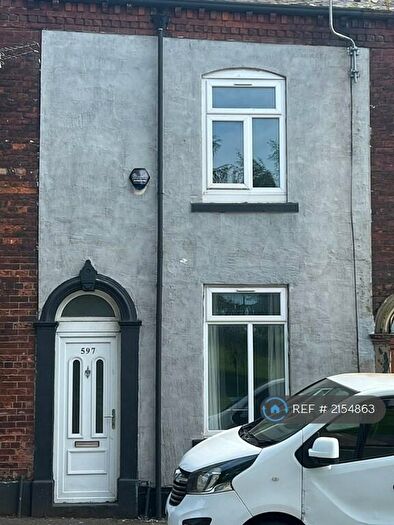 2 Bedroom Terraced House To Rent In Hollins Road, Oldham, OL8