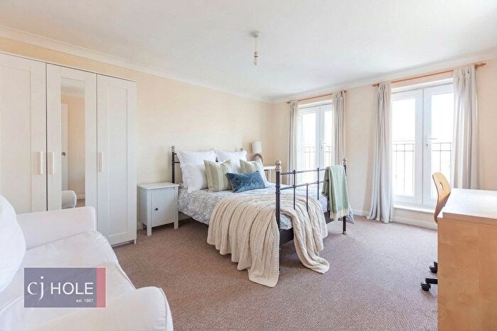 4 Bedroom Terraced House To Rent In Amis Walk, Horfield, Bristol, BS7