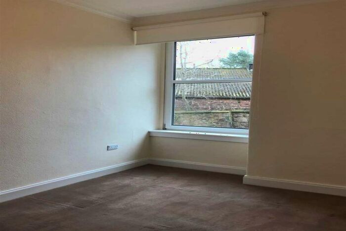 1 Bedroom Flat To Rent In Gorgie Road, EH11