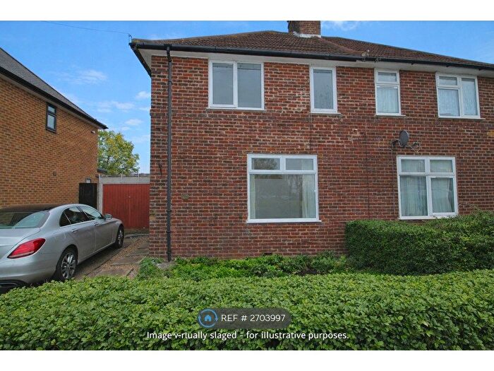 2 Bedroom Semi Detached House To Rent In Parsloes Avenue, Dagenham, RM9