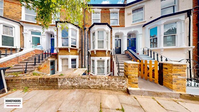 1 Bedroom Apartment For Sale In Alvington Crescent, Hackney, E8