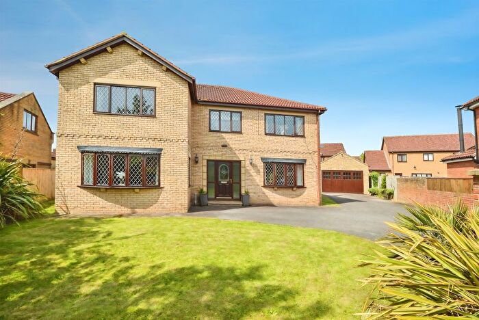 5 Bedroom Detached House For Sale In Grosvenor Court, Ingleby Barwick, Stockton-On-Tees, TS17