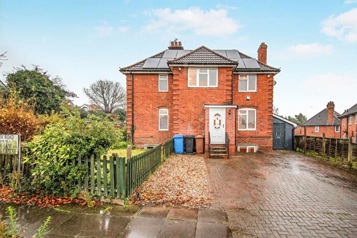 5 Bedroom Semi Detached House For Sale In Geneva Road, Ipswich, IP1