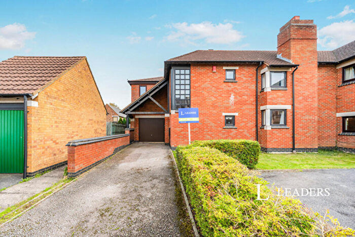 5 Bedroom Detached House To Rent In Hindemith Gardens, Old Farm Park, MK7