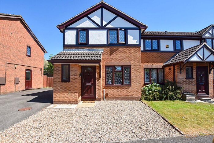 3 Bedroom Semi-Detached House For Sale In Cherry Grove, Great Glen, Leicester, LE8