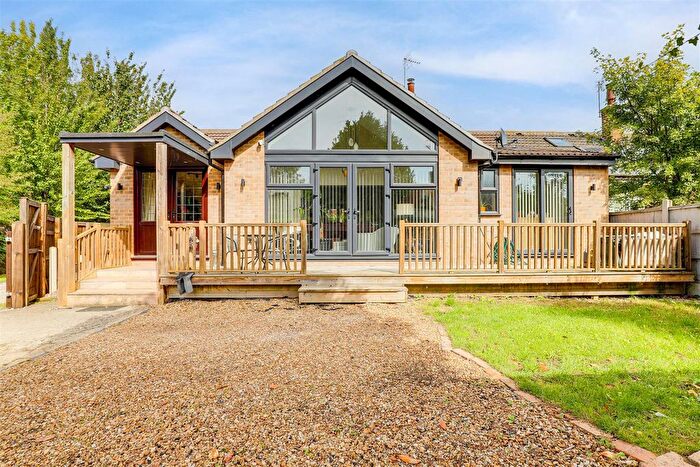 4 Bedroom Semi-Detached House For Sale In Amen Corner, Caunton, Newark, NG23