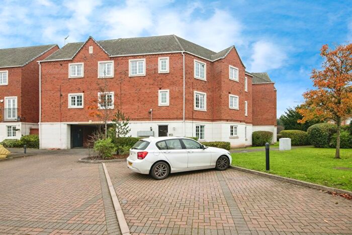 2 Bedroom Flat For Sale In Donnington Court, Dudley, DY1