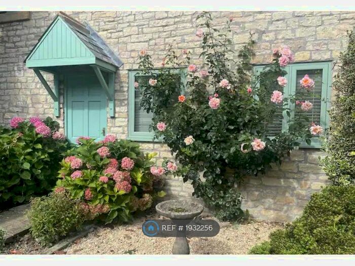 Studio To Rent In The Coach House, Paulton, Bristol, BS39