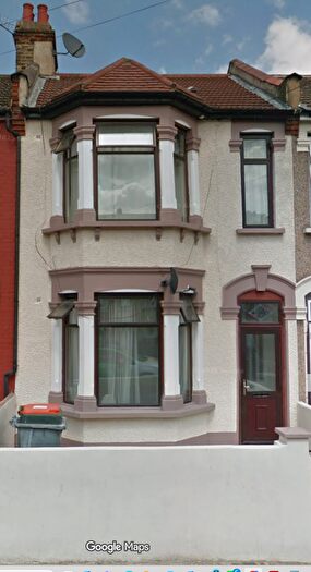 6 Bedroom Terraced House For Sale In London, E12