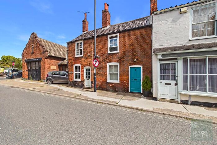 2 Bedroom Terraced House For Sale In Lower Olland Street, Bungay, NR35