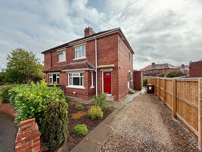 2 Bedroom Semi-Detached House For Sale In Elm Avenue, Stanley, Wakefield, West Yorkshire, WF3