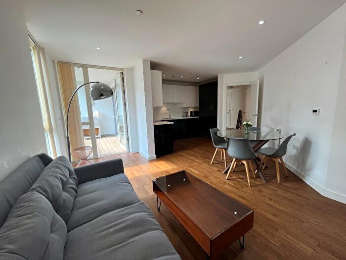 1 Bedroom Flat To Rent In Discovery Tower, Terry Spinks Place, London, E16