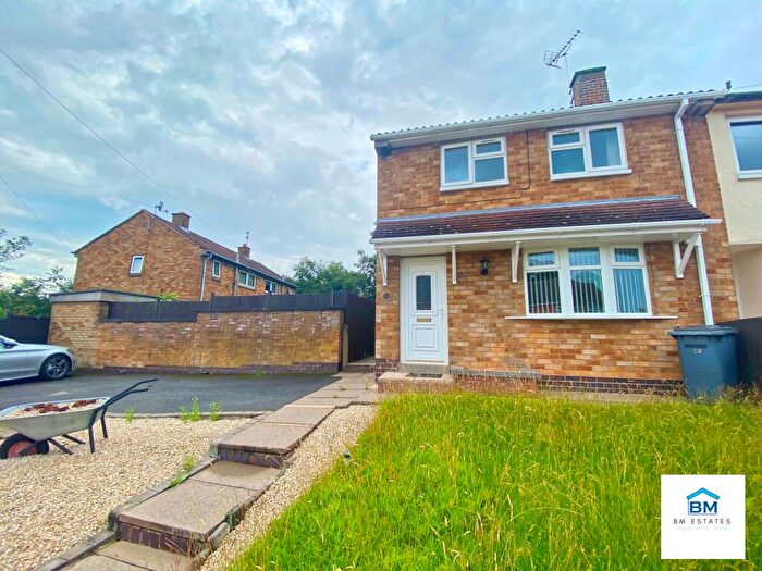 3 Bedroom End Of Terrace House To Rent In Flatholme Road, Leicester, LE5
