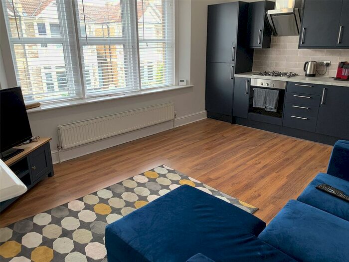 2 Bedroom Flat To Rent In Winchester Road, Brislington, BS4