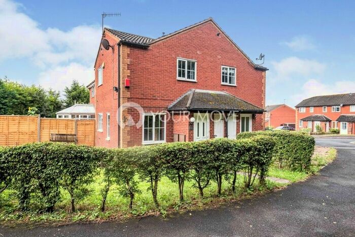 1 Bedroom Property To Rent In Abbey Close, Bromsgrove B60