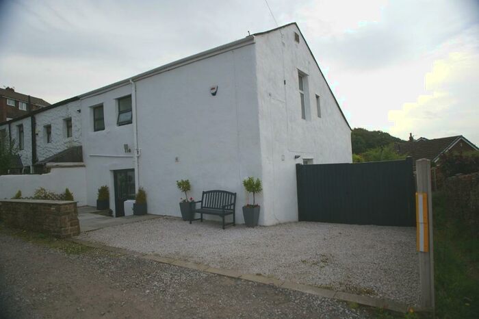 3 Bedroom Cottage To Rent In Briggs Fold Cottages, Egerton, Bolton, BL7