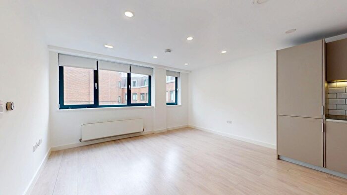 1 Bedroom Flat To Rent In St. Peters Street, Bedford, MK40