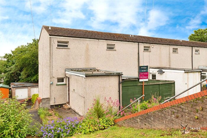 3 Bedroom Semi-Detached House For Sale In Brynrheidol Estate, Llanbadarn Fawr, Aberystwyth, Ceredigion, SY23