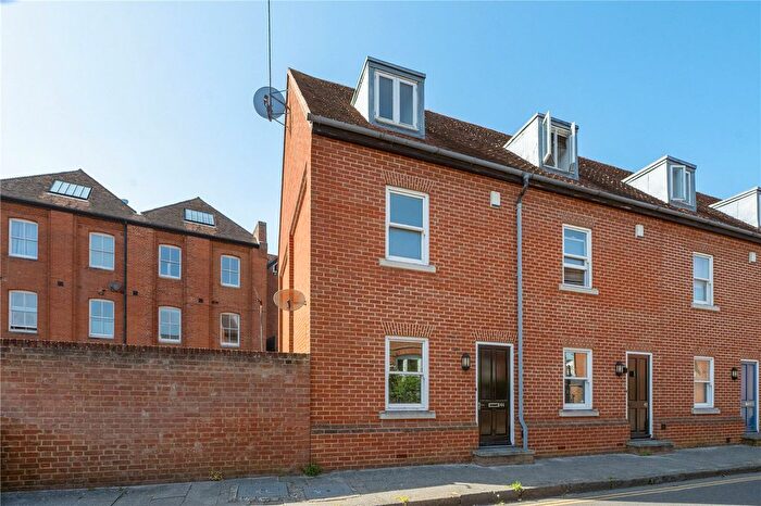3 Bedroom End Terrace House For Sale In Kirbys Lane, Canterbury, Kent, CT2