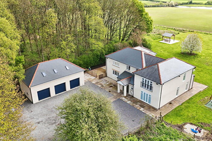 5 Bedroom Detached House For Sale In Houghall, Durham, DH1