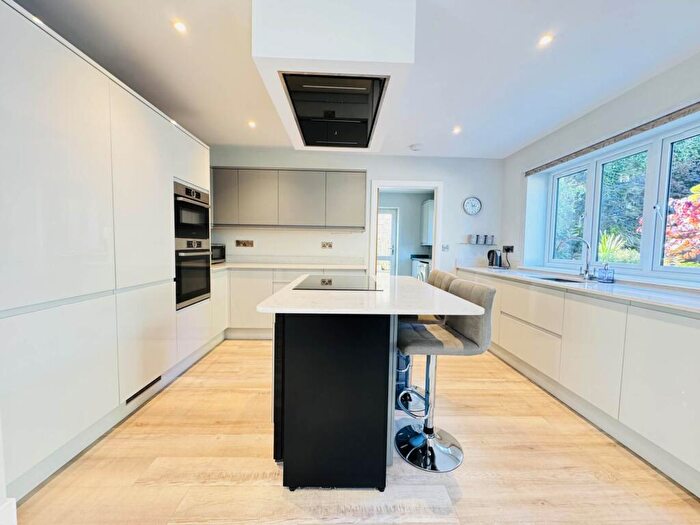 5 Bedroom Detached House For Sale In Raleigh, Bideford, EX39