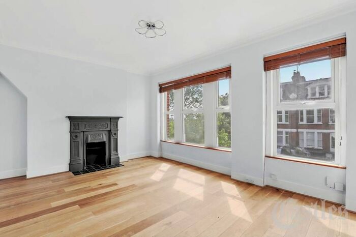 2 Bedroom Flat To Rent In Quernmore Road, London, N4