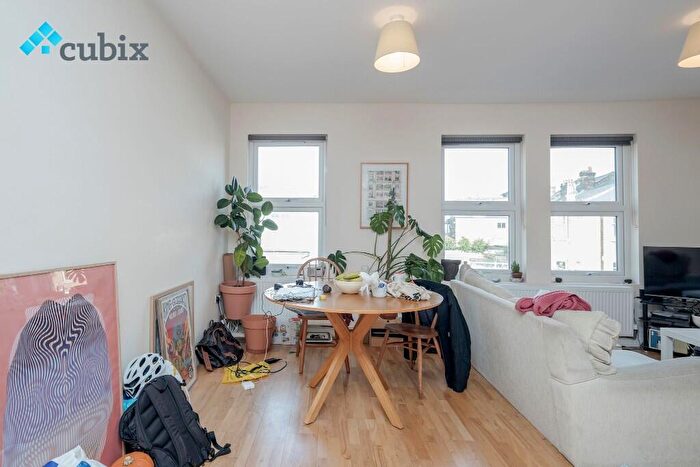 2 Bedroom Terraced House For Sale In Cheltenham Road, London, SE15