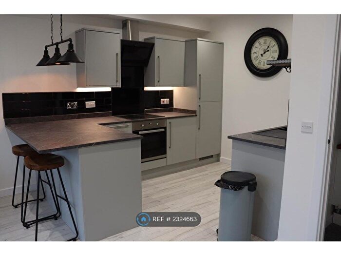 1 Bedroom Flat To Rent In Overstone Road, Northampton, NN1