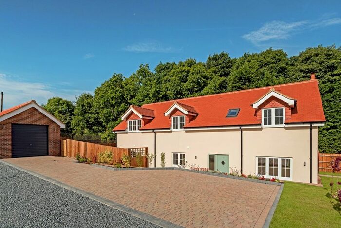 4 Bedroom Detached House To Rent In Brighton Road, Warninglid, Haywards Heath, RH17