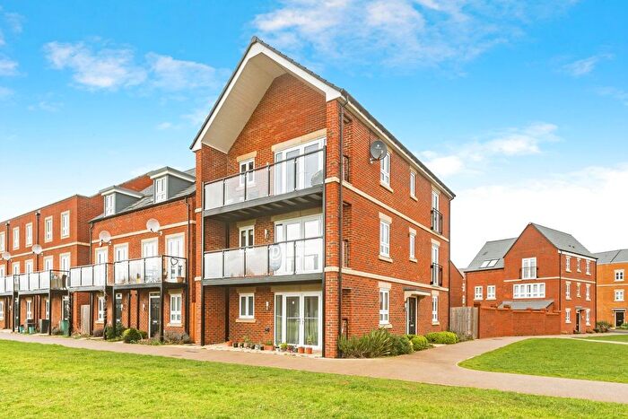 1 Bedroom Flat For Sale In Primus End, Newbury, RG14