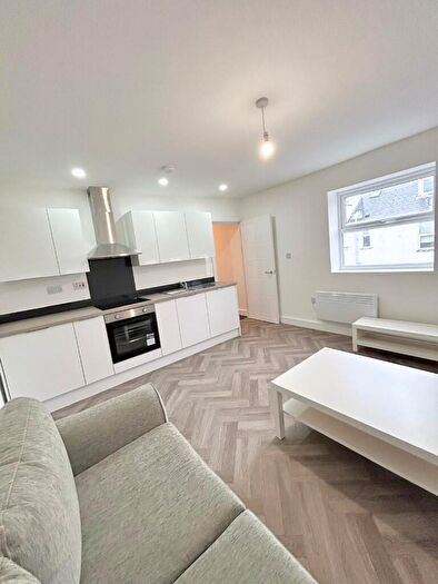 1 Bedroom Apartment To Rent In Claude Road, Cardiff(City), CF24