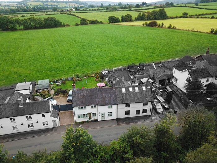 4 Bedroom Cottage For Sale In Rose Amp; Crown Cottages, Godley Lane, Dilhorne, Stoke-On-Trent, ST10