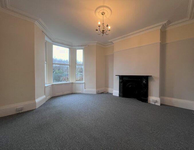 3 Bedroom Flat To Rent In Ermington Terrace, Mutley, Plymouth, PL4