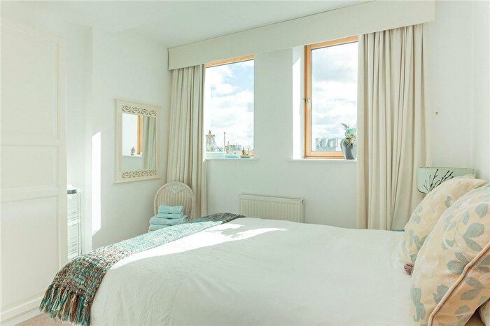 2 Bedroom Duplex To Rent In Bothwell Street, Glasgow, G2