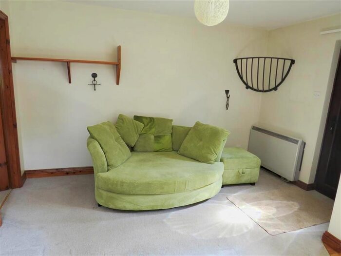 1 Bedroom Barn Conversion To Rent In Hills Road, Saham Hills, Thetford, IP25