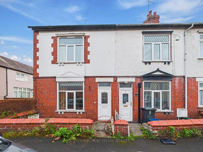 2 Bedroom End Of Terrace House For Sale In Harrowby Road, Mold, CH7