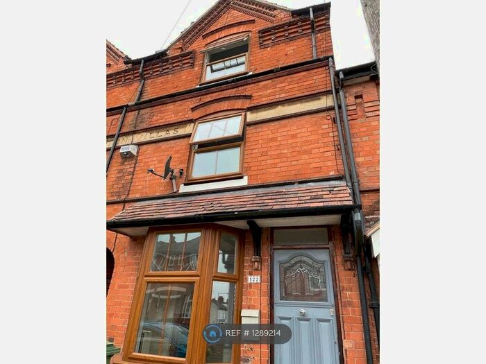 3 Bedroom Terraced House To Rent In Mount Pleasant, Redditch B97