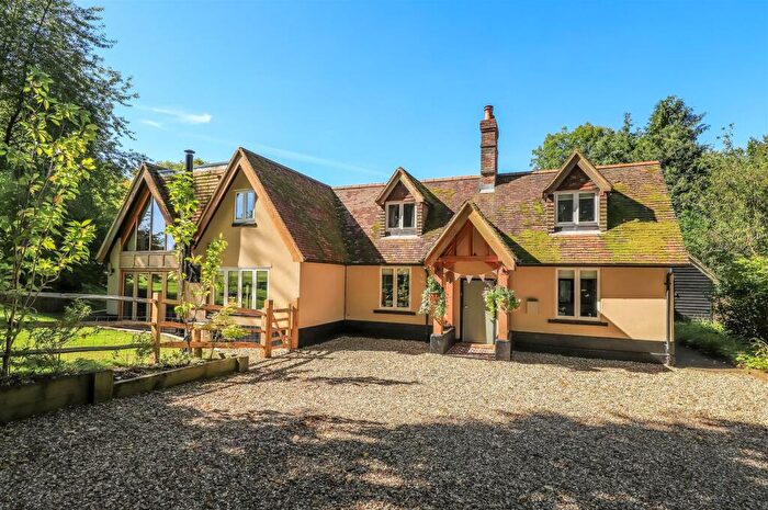 4 Bedroom Detached House For Sale In North Lane, West Tytherley, Salisbury, SP5