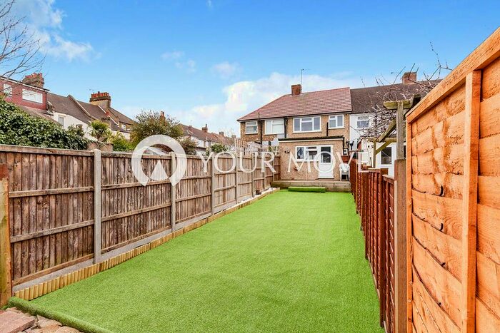 3 Bedroom Terraced House To Rent In Lavinia Road, Dartford, Kent, DA1