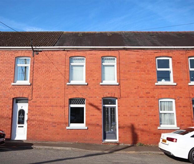 2 Bedroom Terraced House For Sale In Maes Y Berllan, Ammanford, SA18
