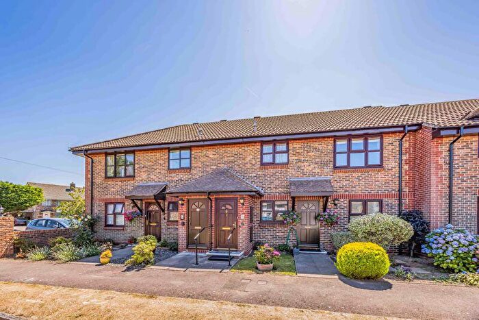 1 Bedroom Flat For Sale In Stein Road, Emsworth, PO10