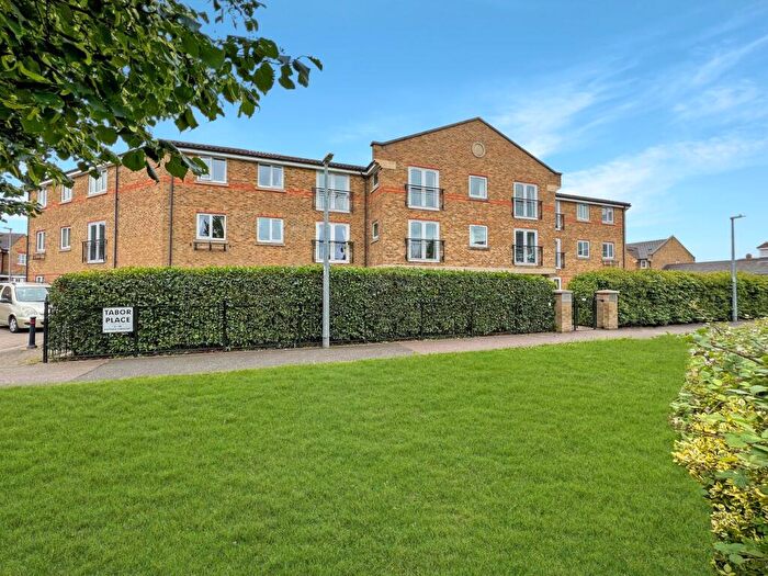 2 Bedroom Retirement Property For Sale In Nottage Crescent, Braintree, CM7
