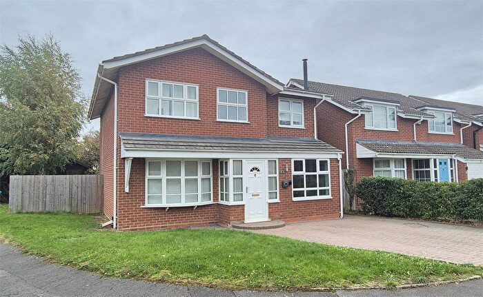 4 Bedroom Detached House For Sale In Sabin Close, Long Itchington, CV47